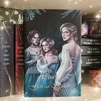 A Court of Thorns and Roses Dust Jacket Set Officially Licensed