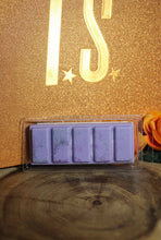 Load image into Gallery viewer, Showgirl Wax Melt